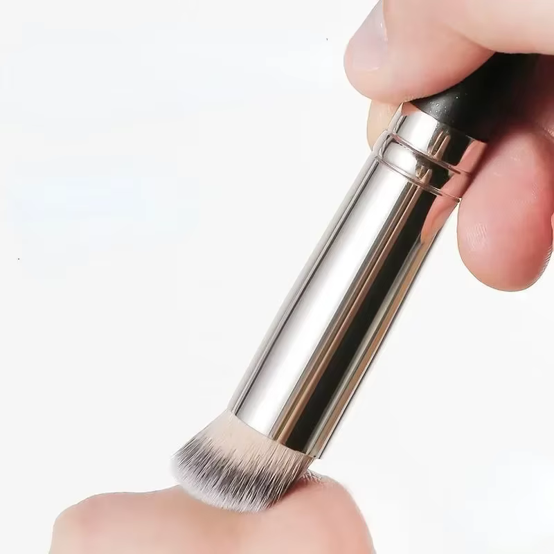 Pinceau correcteur de fond de teint, pinceaux de fard à joues de Contour Premium, impeccable sous le