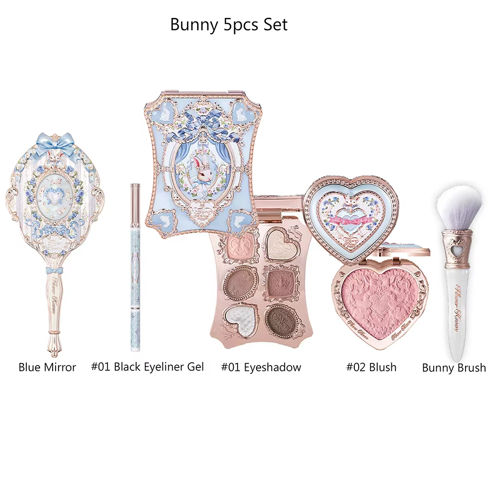 Collection Flower Knows Bunny : Palette de fards à paupières, blush, gloss à lèvres, trousse de maqu