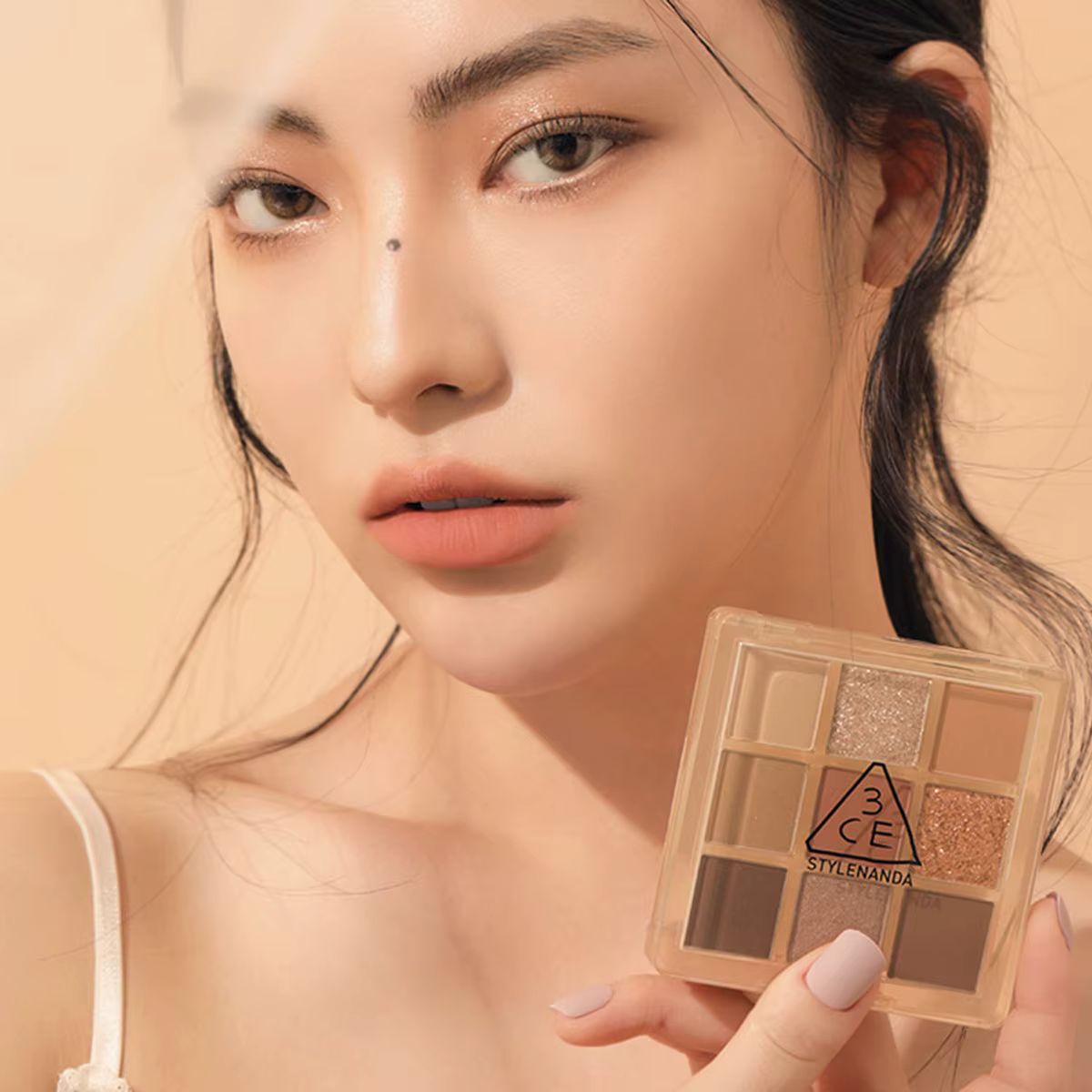 [Soldes] Palette de fards à paupières 3CE Multi Eye Color Palette BUTTER CREAM, crémeuse et hautemen