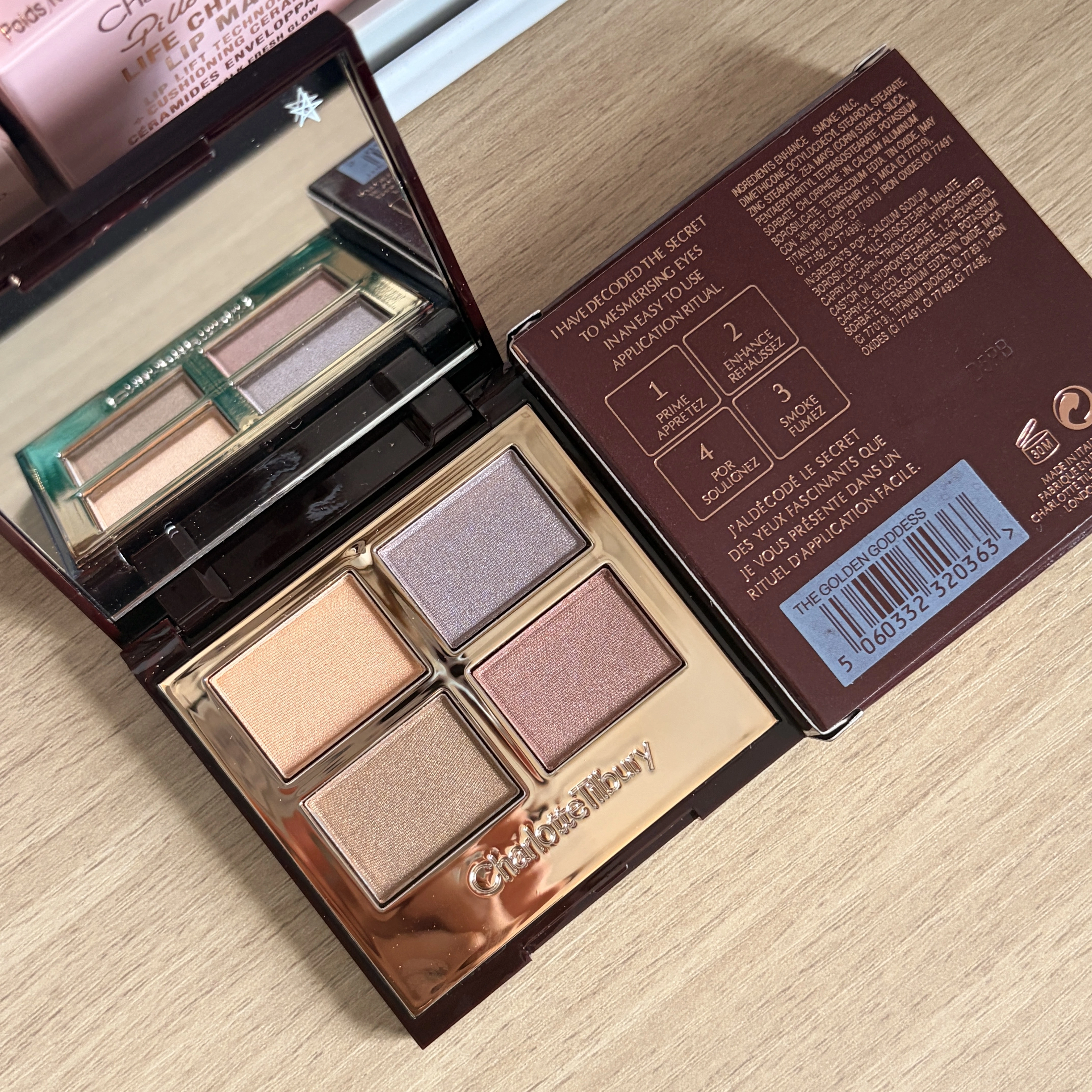 Charlotte Tilbury Palette quatre couleurs Pillow Talk Eragera Eyes, Rouge à lèvres tube doré petit f