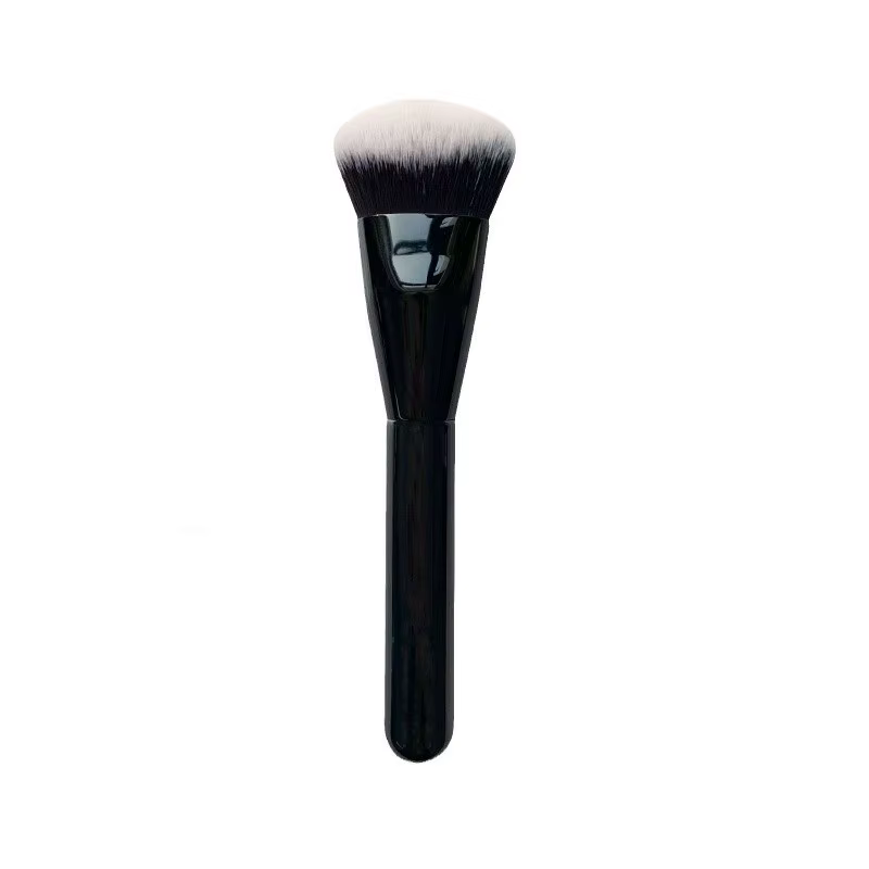 Pinceaux de maquillage pour fond de teint liquide, 1 pièce, accessoire de beauté essentiel pour le v