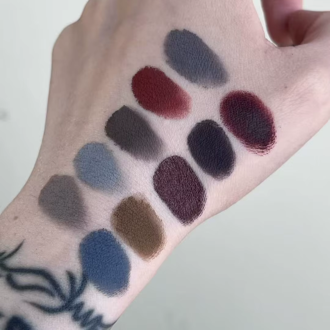 Palette de fards à paupières Shellwe Makeup Misty Spirit All Matte Fog Shadow Ghost, dix couleurs en