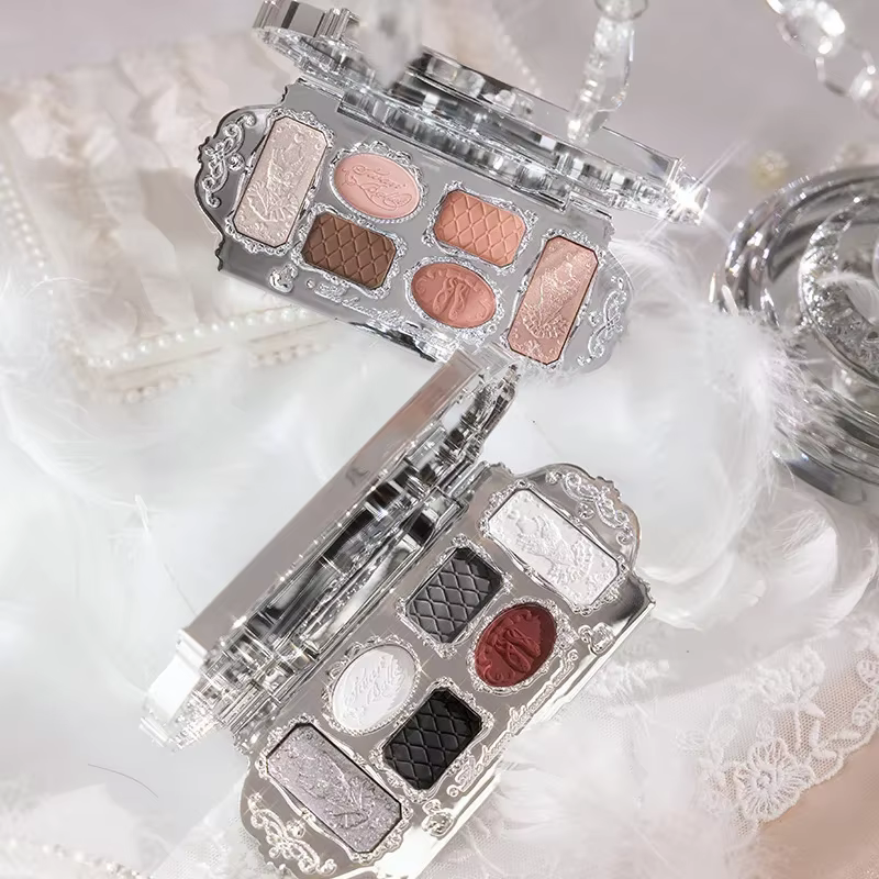 Flower Knows maquillage cygne Ballet fard à paupières Palette naturel nu mat miroitant fraise Cupido