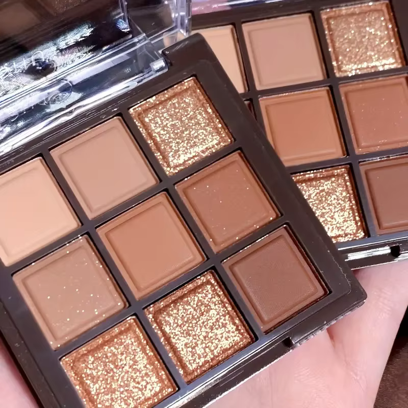 Palette de fards à paupières chocolat 9 couleurs, tons terre, mat, nacré, paillettes scintillantes,