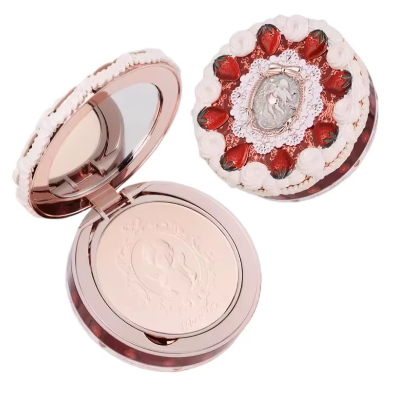 Flower Knows Collection de cupidon aux fraises poudre pressée fond de teint en poudre de maquillage