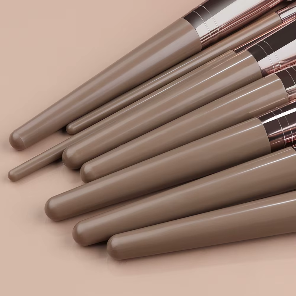 Ensemble de pinceaux de maquillage pour femme, fond de teint, fard à barrage, surligneur, doux, moel