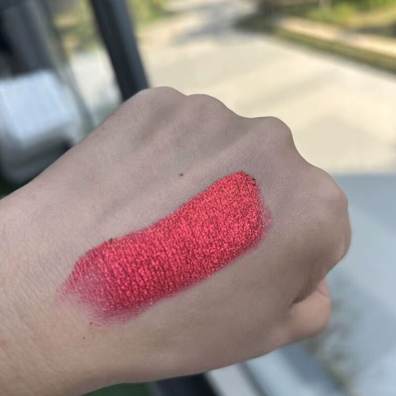Nouvelle couleur! Fard à paupières caméléon, fard à paupières rouge froid et sauvage