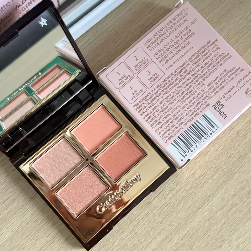 Charlotte Tilbury CT Palette de maquillage illuminateur et ombreur, neuf couleurs, gris froid, bleu