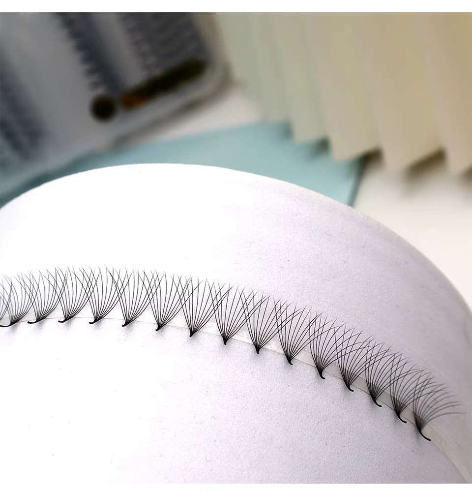 Extensions de cils pré-faits 2000 Fans 0.05 0.07 Mix C D Volume Russe Naturel Fait Main 8D 12D 14D U