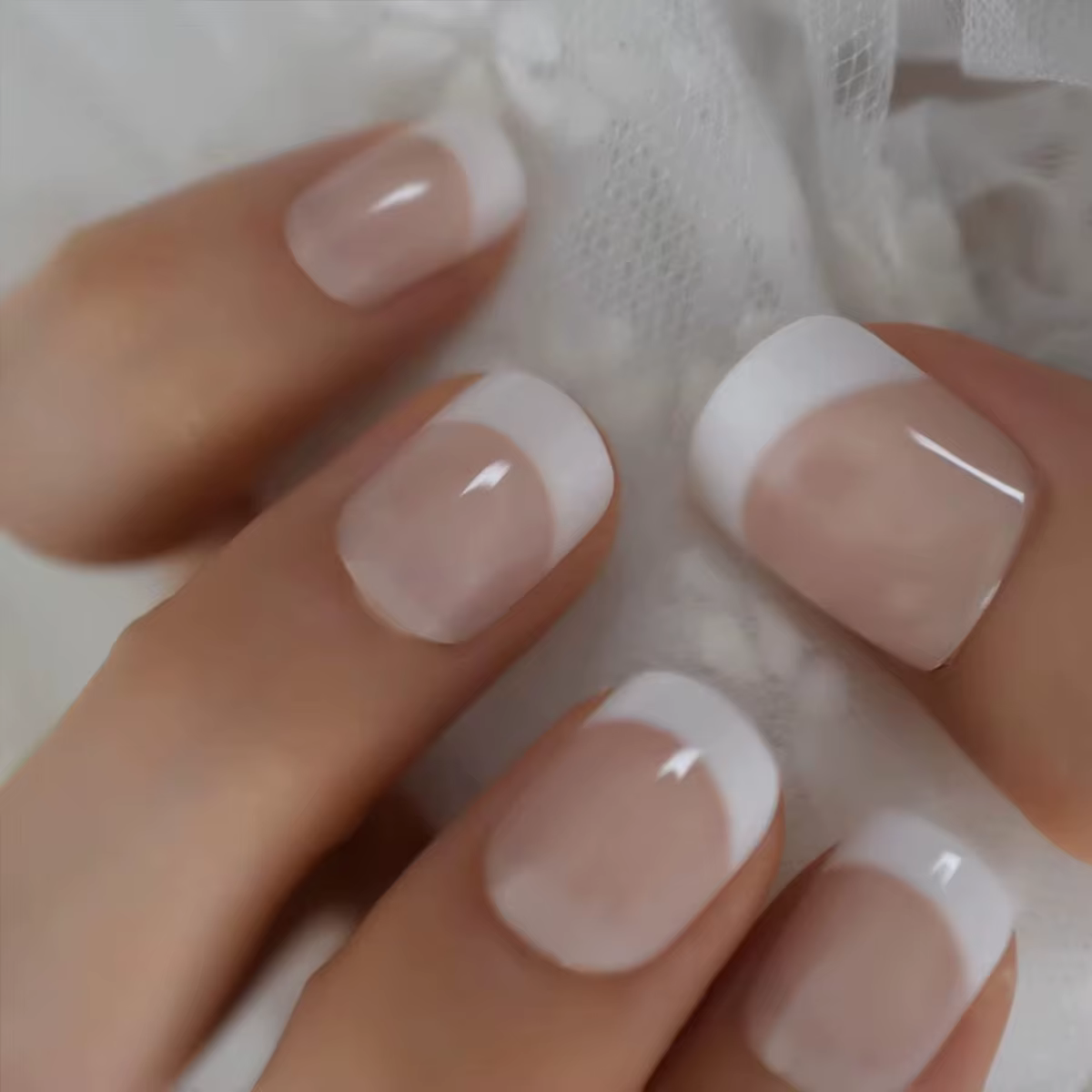 24 pièces de nouveaux ongles à pression de style français (autocollants pour faux ongles à la mode),