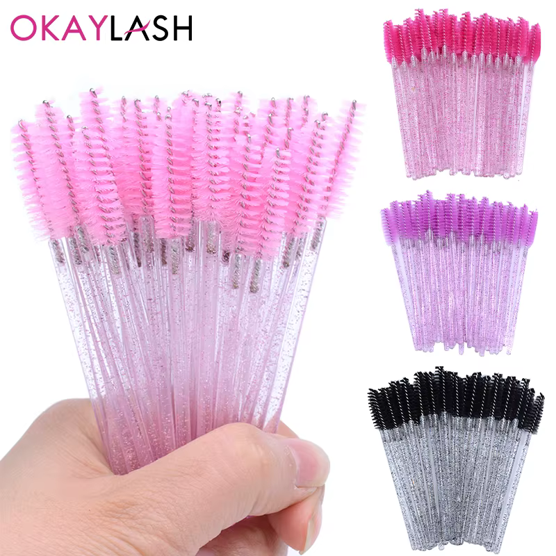 Baguettes de mascara pour cils à micro paillettes