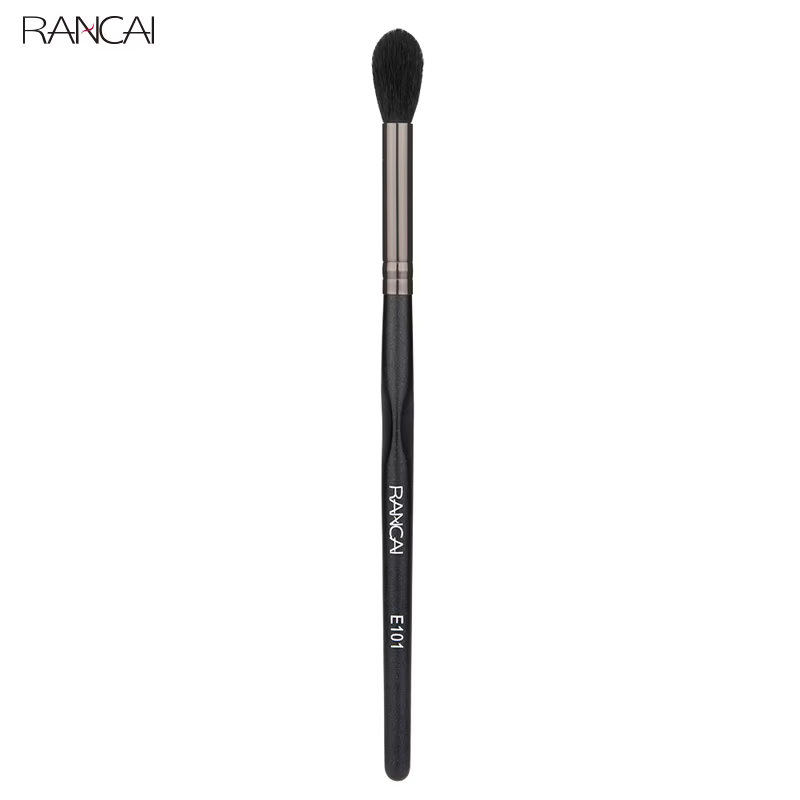 Pinceau de maquillage pour le contour des yeux