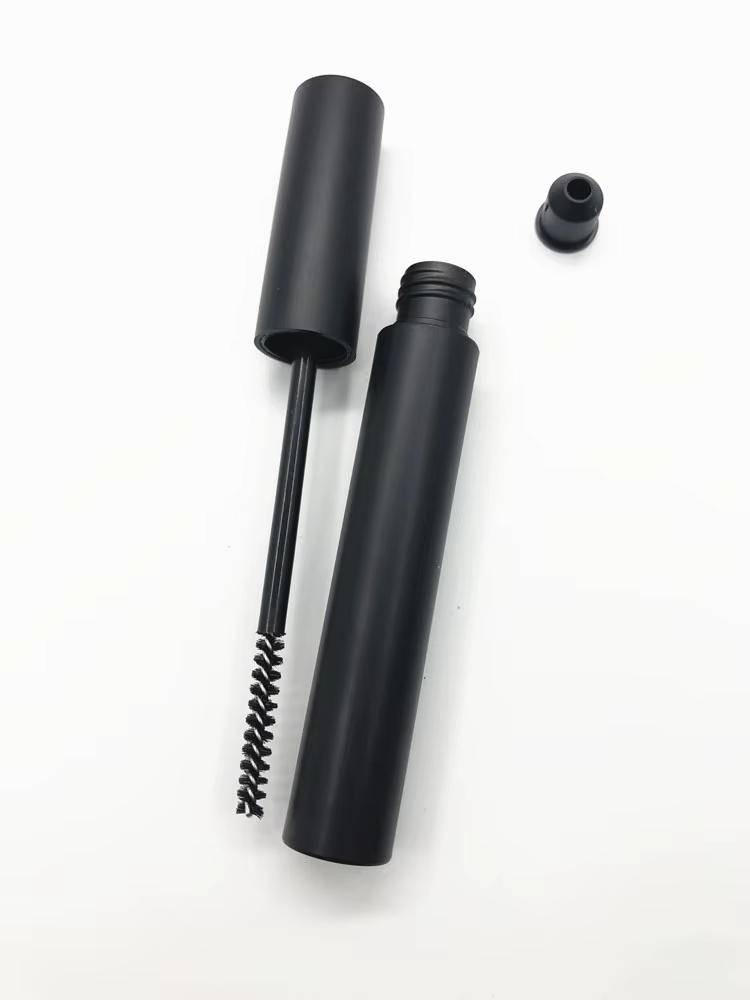 Tube de Mascara noir vide de 4ML