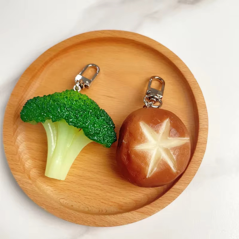 Porte-clés faux brocoli de porc braisé en PVC, Simulation créative, pendentif alimentaire, décoration unisexe pour enfants, cadeaux promotionnels à la mode