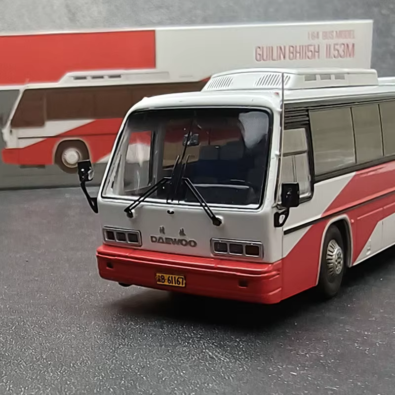 AUTO-GLIMPSE 1:64 Guilin Daewoo BH115H Autobus de tourisme de luxe rouge – Modèle d'autobus en alliage, collection, cadeau de vacances