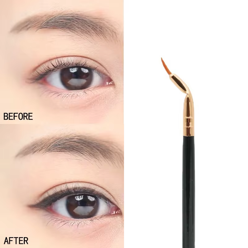 Pinceau coudé de précision pour eyeliner et fard à barrage, pinceaux de maquillage, outil cosmétique, 1 pièce