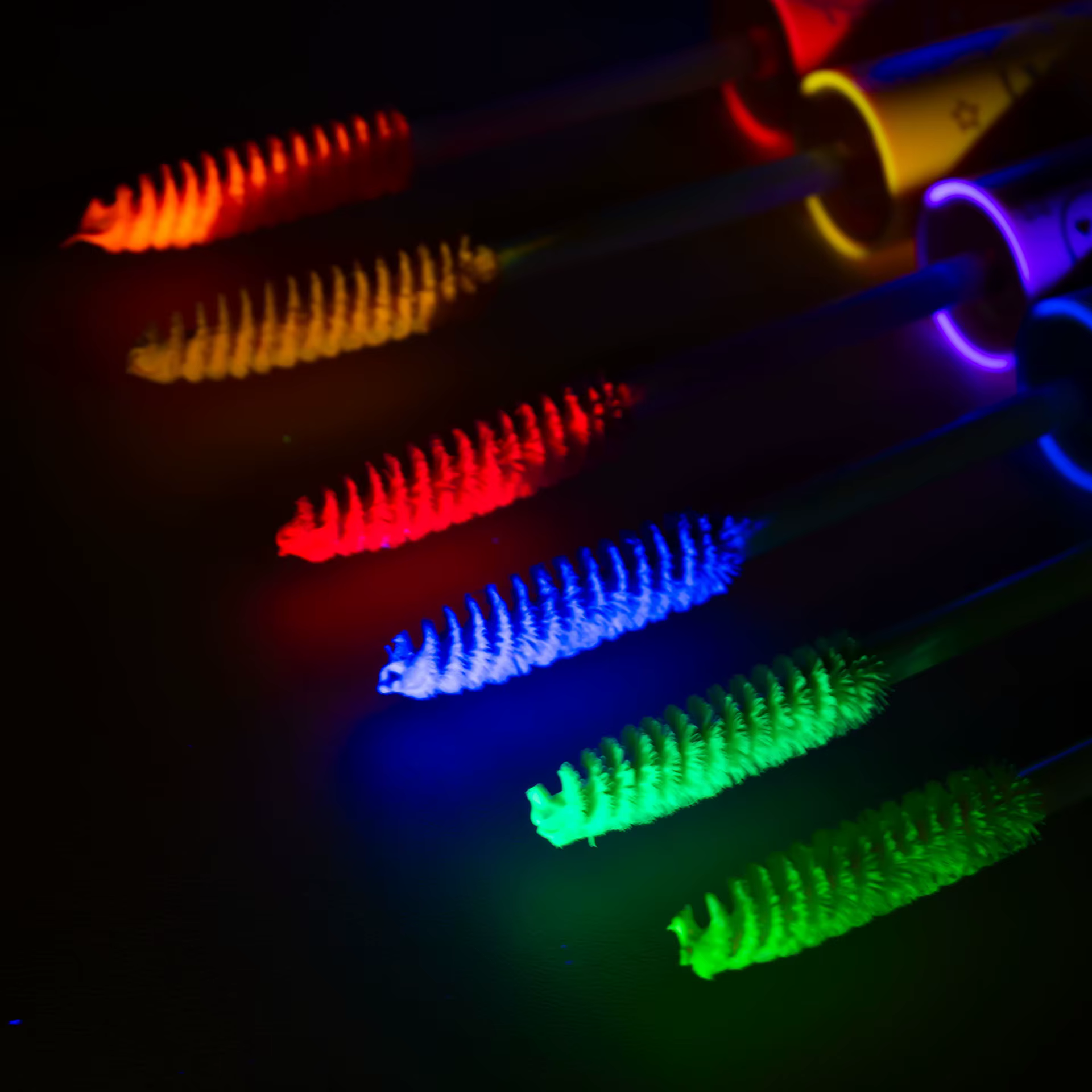 Mascara Fluorescent 6 couleurs