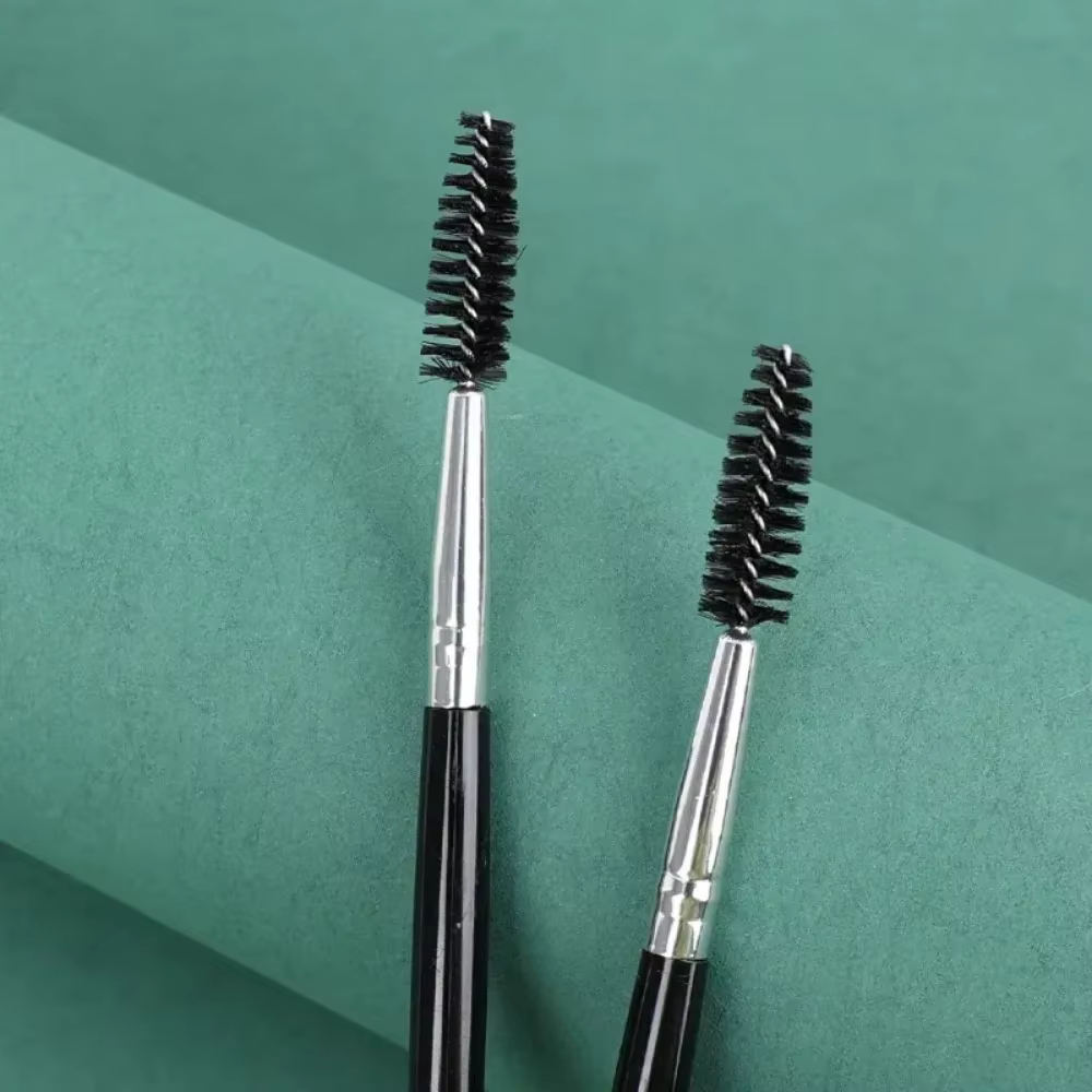 1/10 pièces brosse à sourcils douce