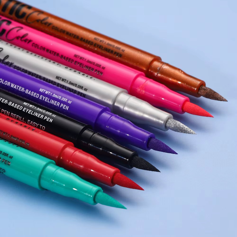 Eyeliner liquide à base d'eau