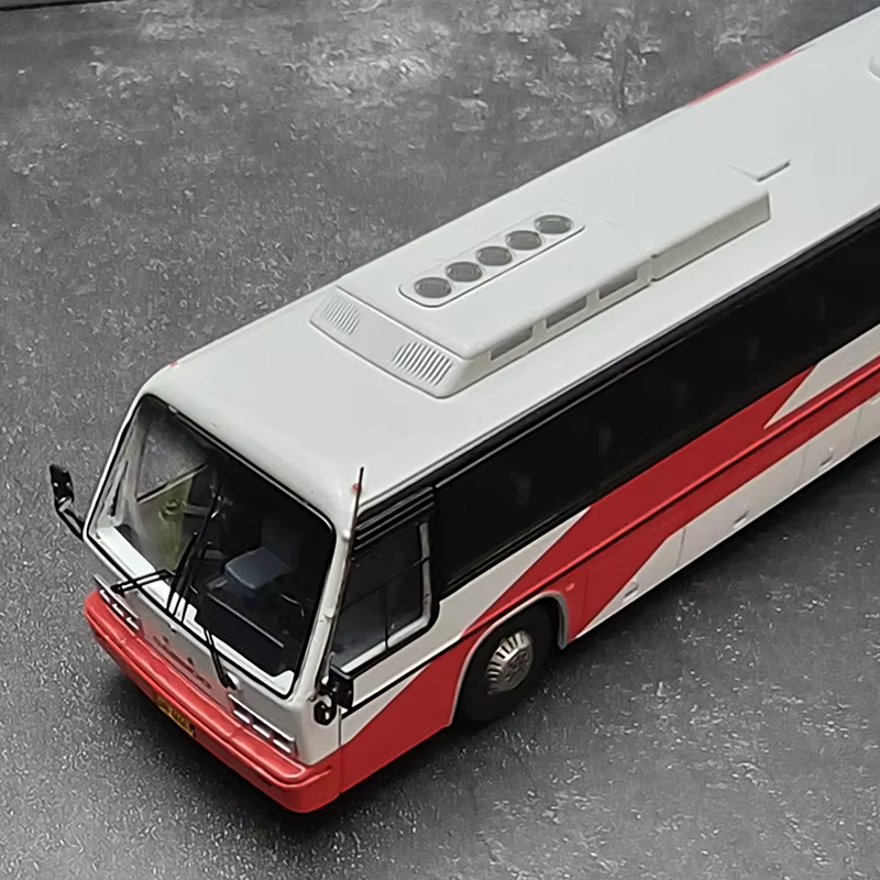 AUTO-GLIMPSE 1:64 Guilin Daewoo BH115H Autobus de tourisme de luxe rouge – Modèle d'autobus en alliage, collection, cadeau de vacances