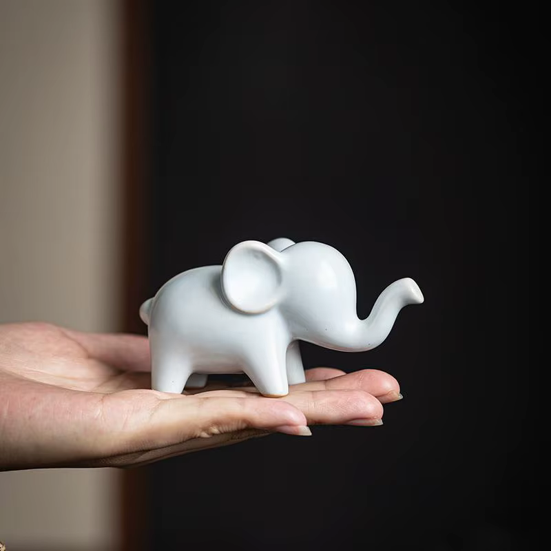 Mini Figurine d'éléphant et de girafe en céramique, Sculpture d'animal de bureau, ornements décoratifs modernes et minimalistes pour la décoration de la maison et du bureau
