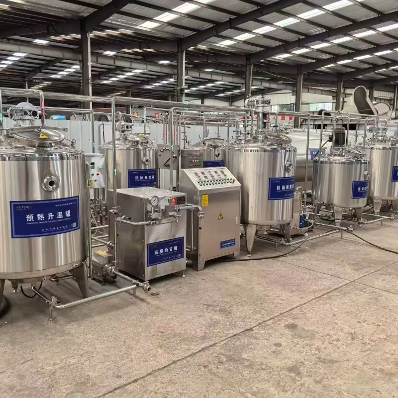 Ligne de production de yaourt pasteurisé entièrement automatique pour les produits laitiers