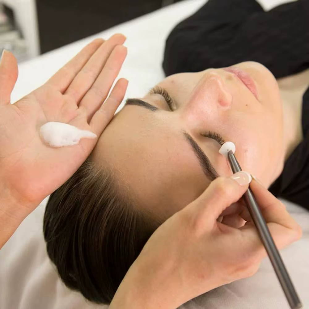 Brosse de nettoyage des cils