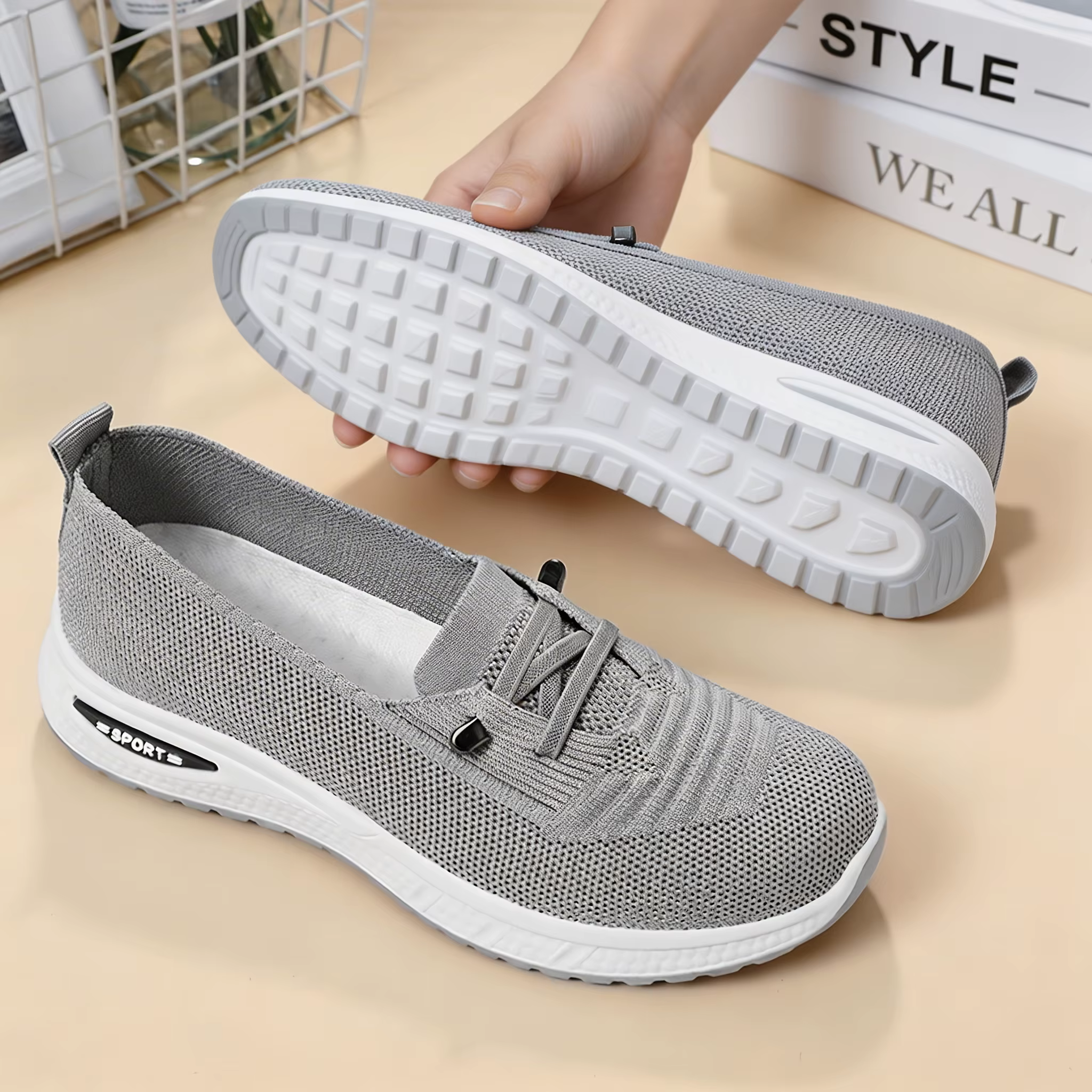 Chaussures basses décontractées en maille respirante pour femmes, légères et antidérapantes, confortables pour la marche, le travail et le quotidien, multicolores
