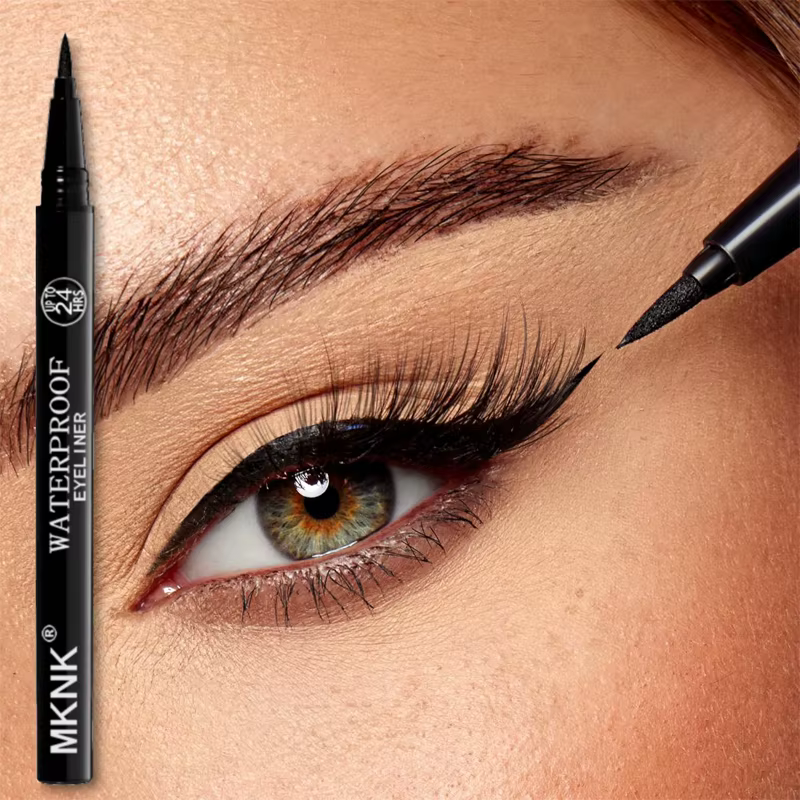 Crayons Eyeliner noirs