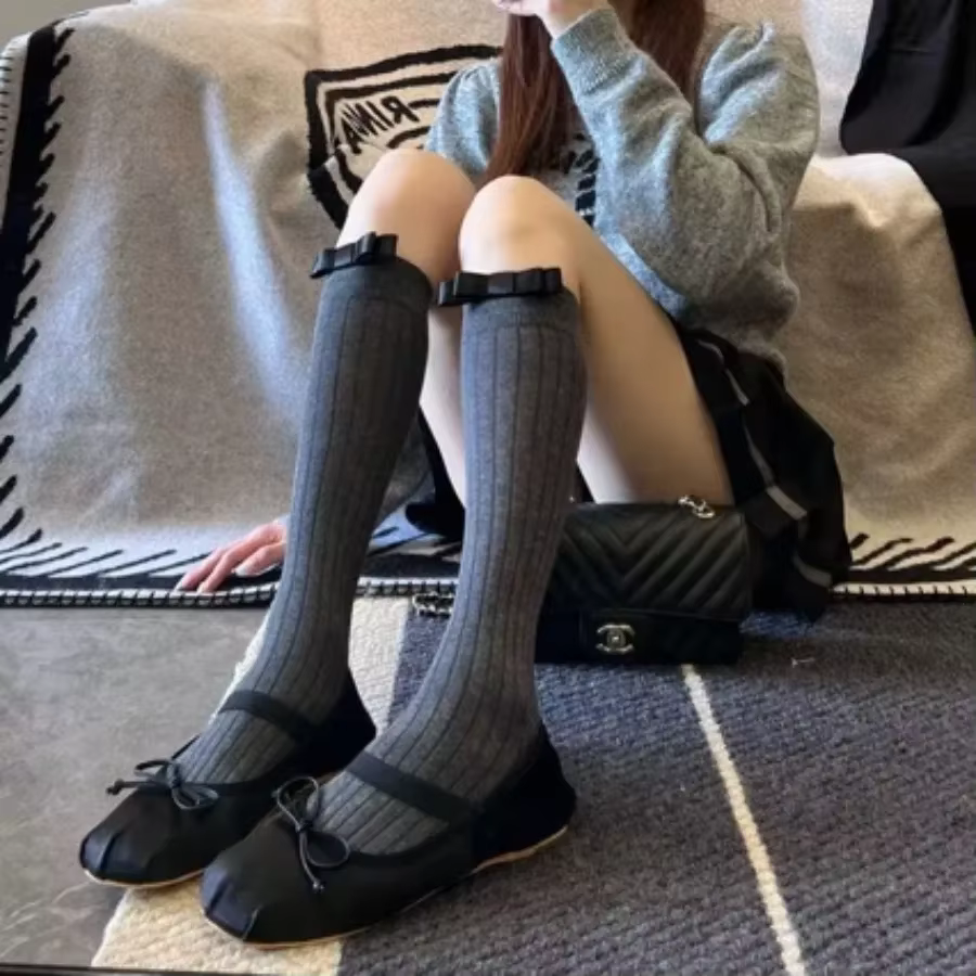 Bas pour femmes printemps été tendances décontracté Style Preppy chaussettes hautes femme HQ coton couleur unie nœud longue mollet chaussette confortable