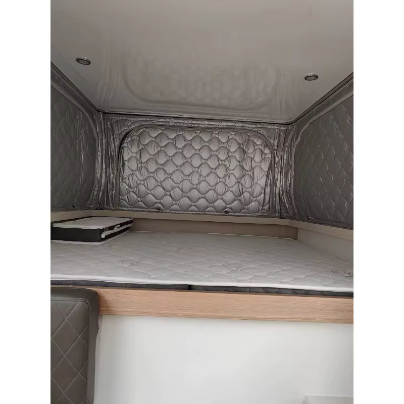 Tente de camping surélevée tout-terrain personnalisée haute performance pour pick-up, idéale pour les voyages sauvages et les camping-cars