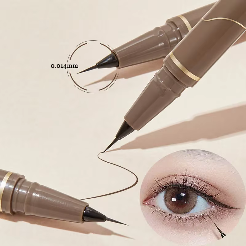 Stylo Eyeliner Ultra fin pour cils inférieurs