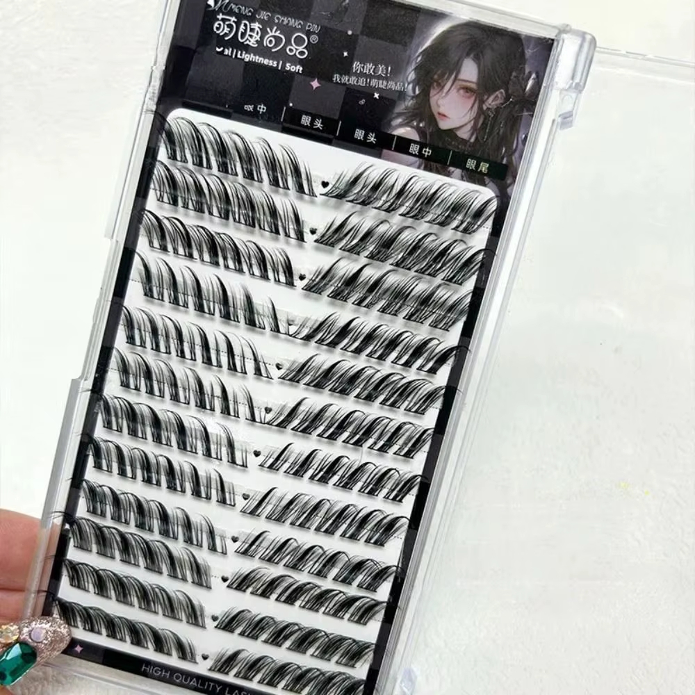 Faux cils individuels effet œil de renard