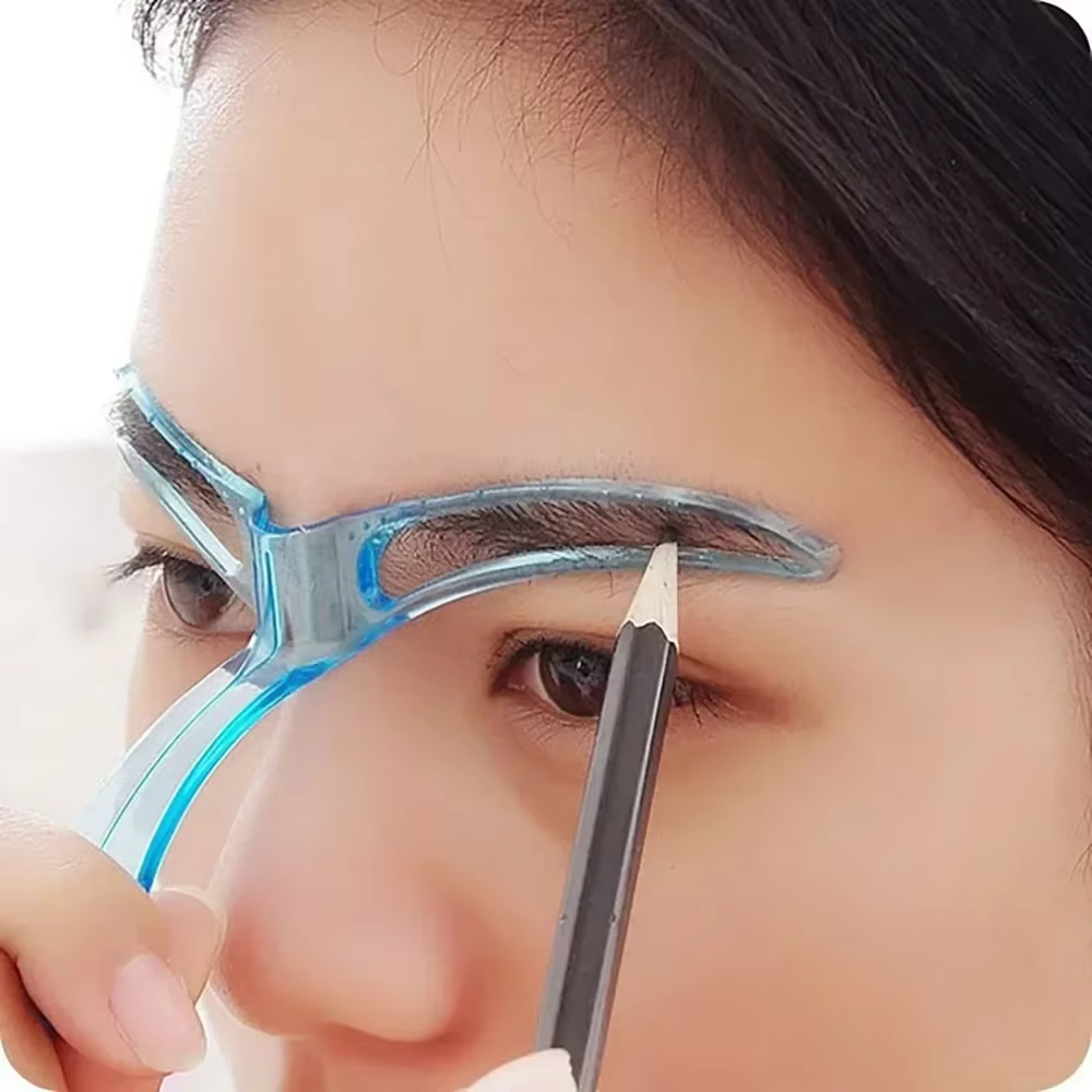 Modèle de sourcils pochoirs de maquillage pour les yeux toilettage façonnage aide