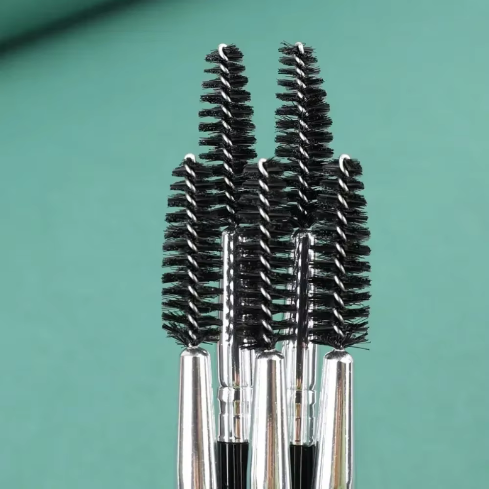 1/10 pièces brosse à sourcils douce