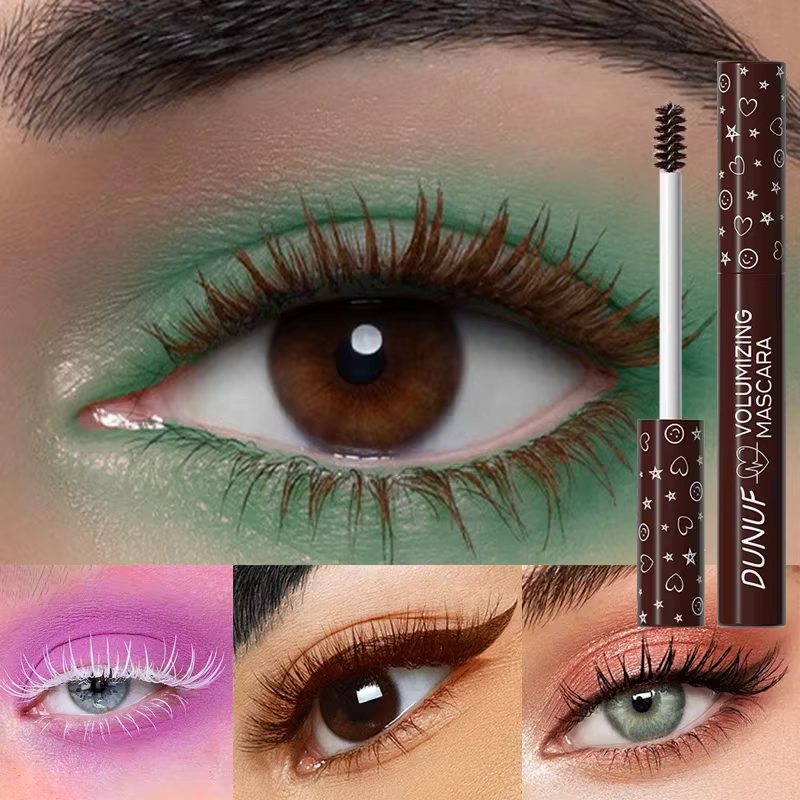 Mascara à friser coloré