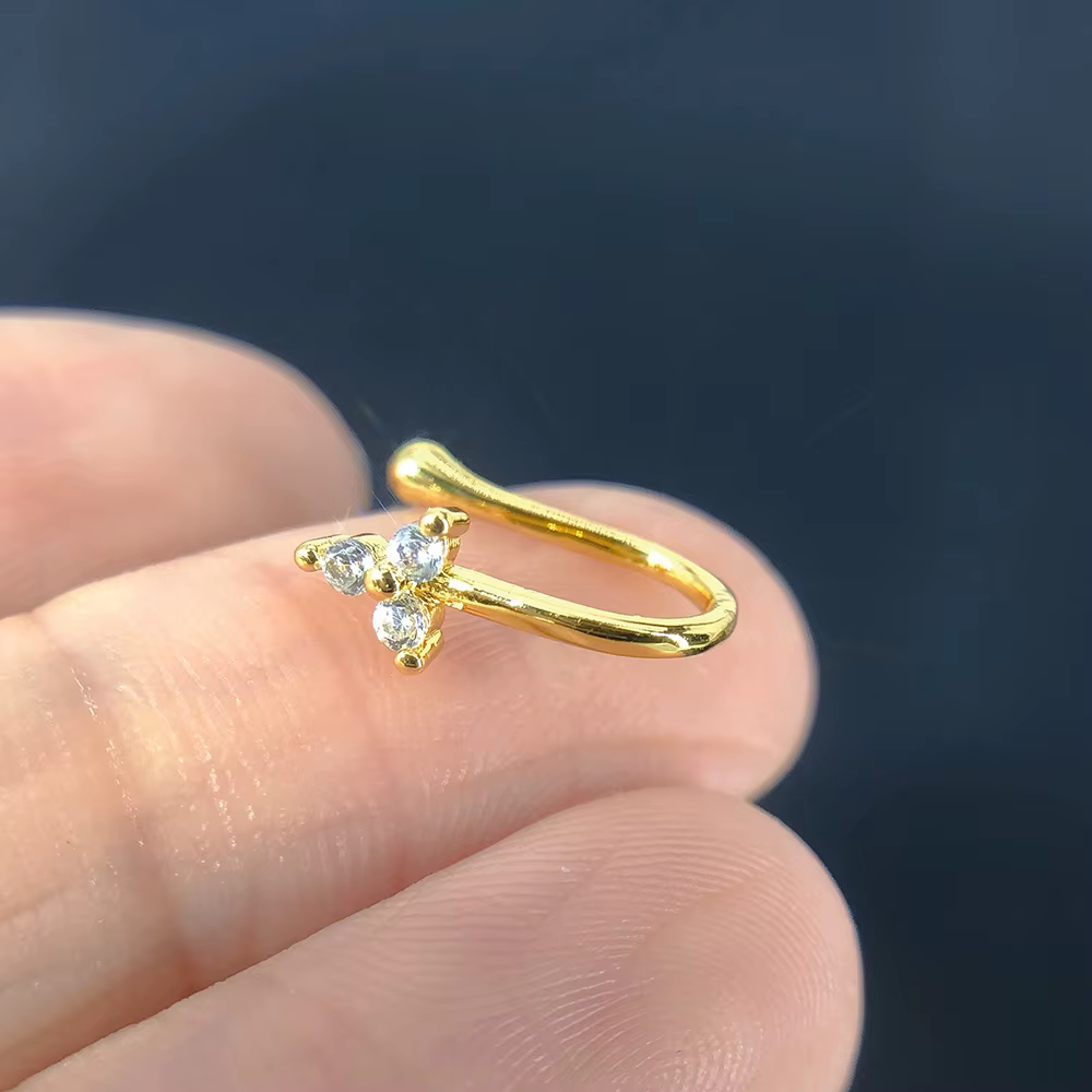 Faux Piercing pour femmes, 1 pièce, anneau de nez, manchette, bijoux pour le corps, tendance, boucles d'oreilles, cœur, étoile, fleurs, papillon, KAE197