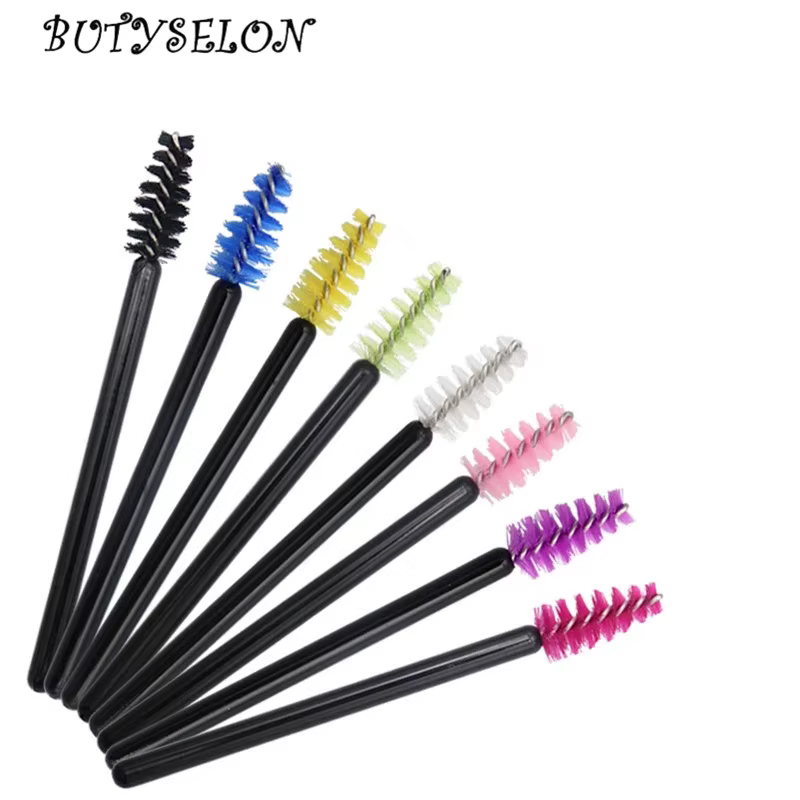 Mini brosses à cils, baguettes de Mascara