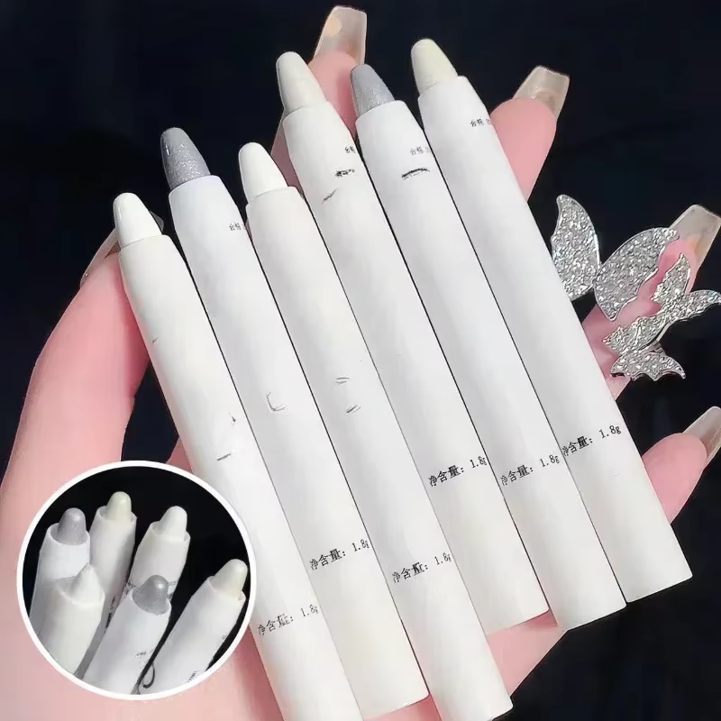 Stylo surligneur ver à soie blanc