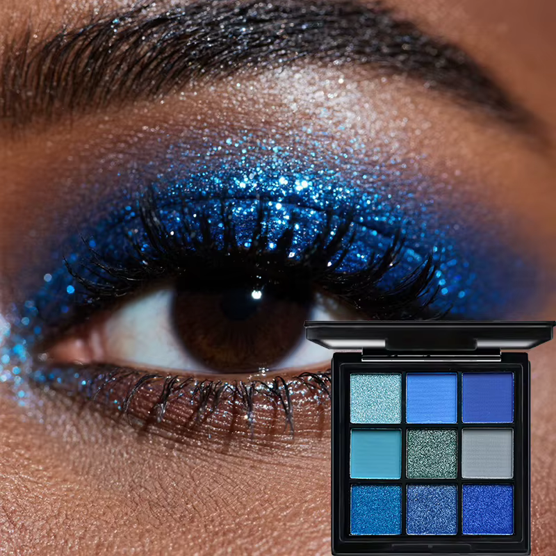 Palette de fards à paupières bleu