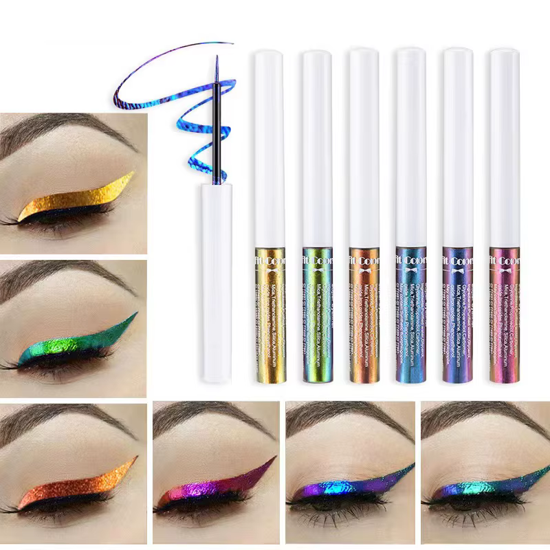 Ensemble d'eyeliner liquide caméléon doré