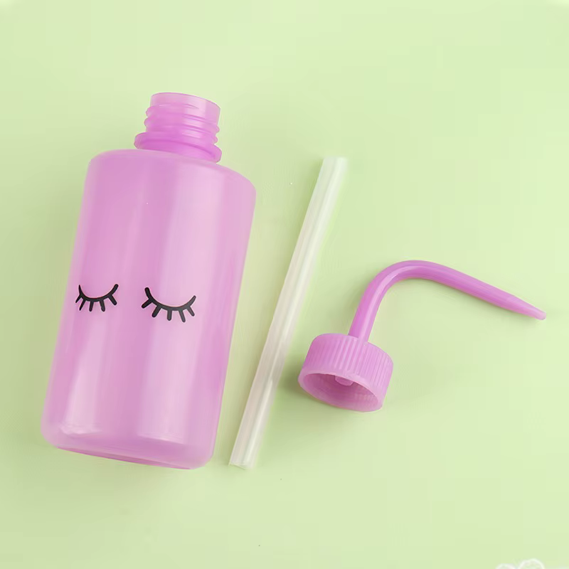Bouteille de lavage propre des cils