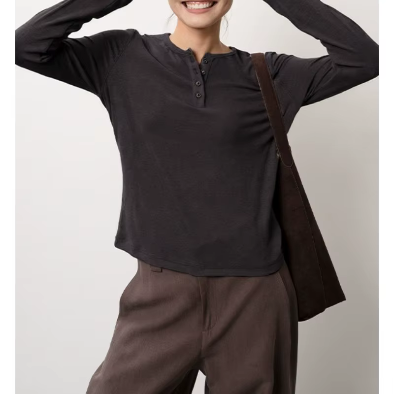 Chemise inférieure pour femme, manteau d'hiver, haut intérieur, automne et hiver, velours épais, manches longues, bas, pull tricoté