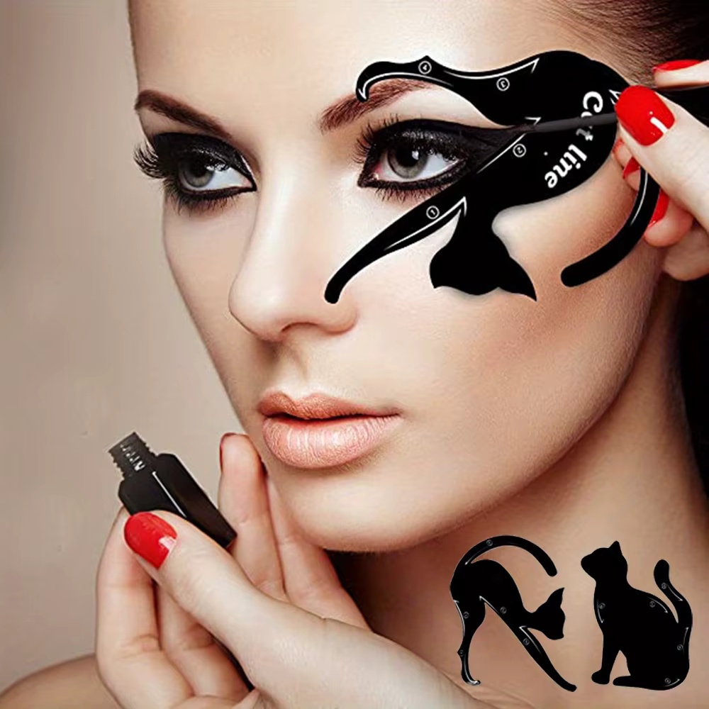 4 Paires de Pochoirs Eyeliner
