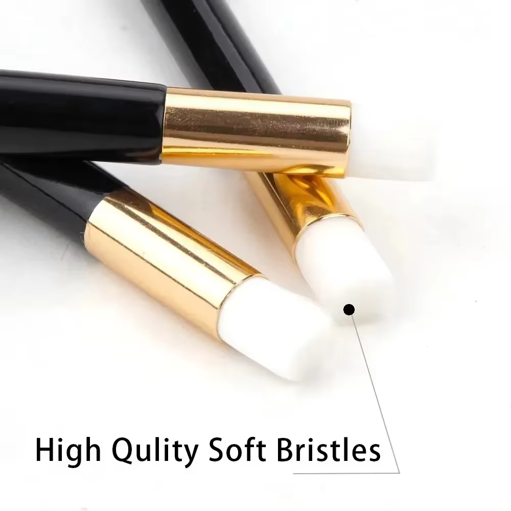 Brosse de nettoyage des cils