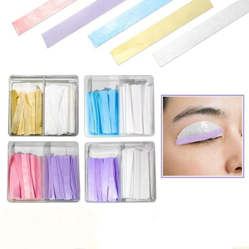 Recourbe-cils réutilisable avec des papiers de permanente pour un effet longue durée et un volume accru