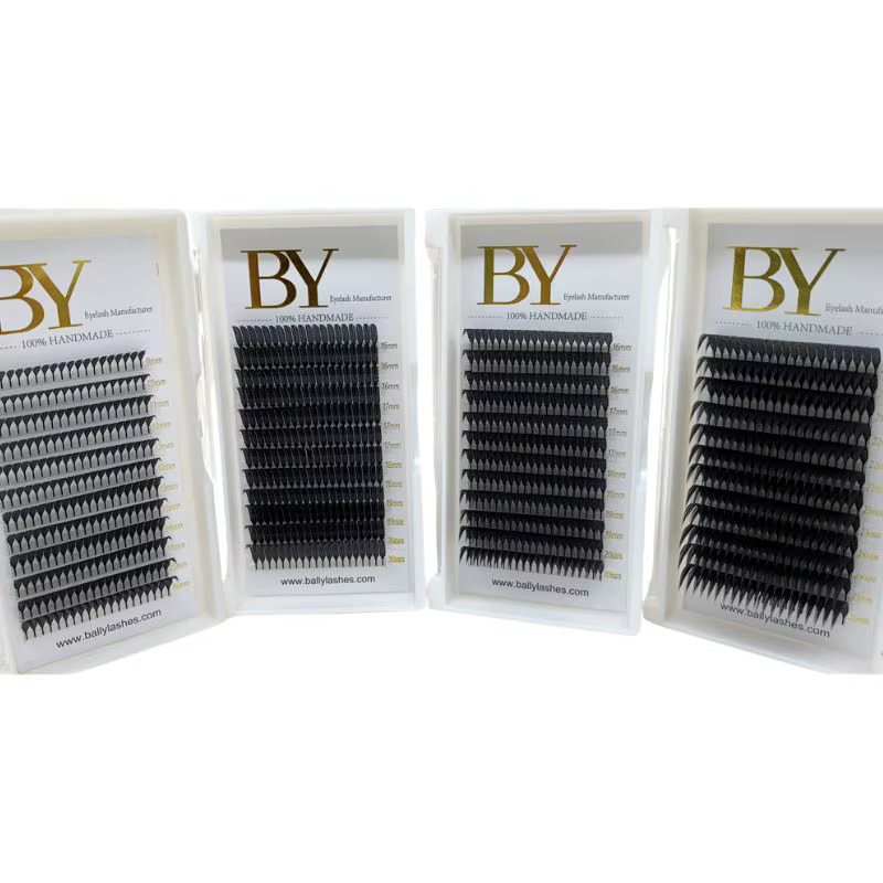 Mascara Anime Spike Lash Super Black Ultra Brand pour un volume spectaculaire des cils, cosmétiques améliorant les cils