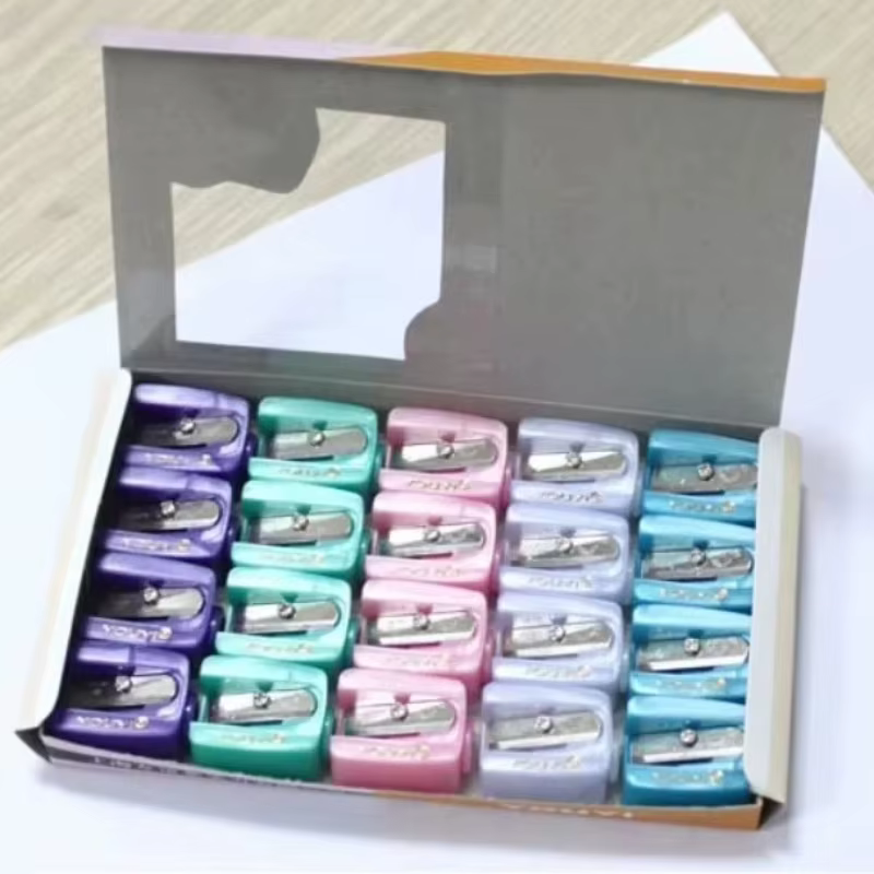 Taille-crayon pour les yeux, 20 pièces, taille-crayon de maquillage professionnel, taille-crayon pour sourcils, couleur aléatoire