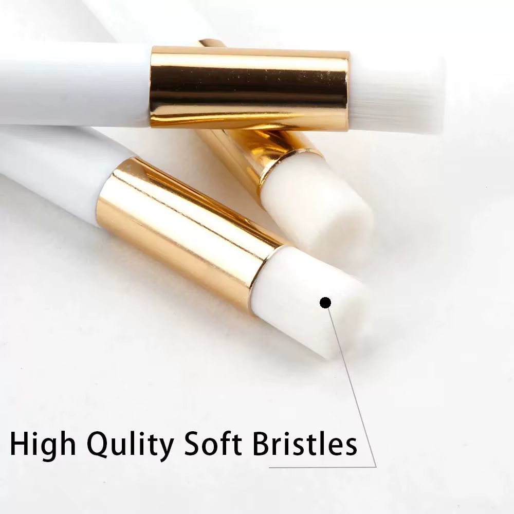 Brosse de nettoyage des cils