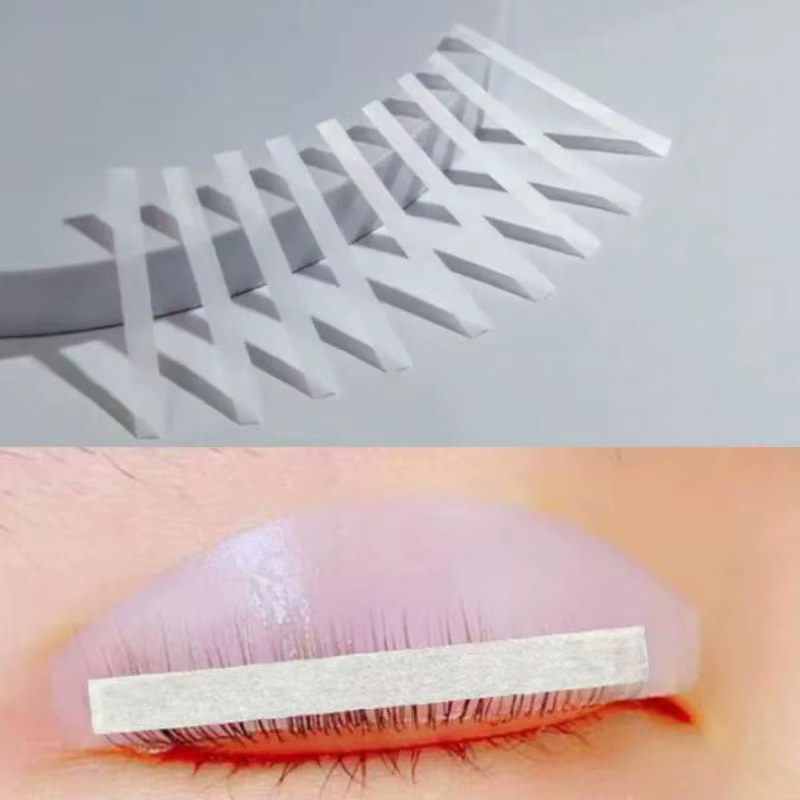 Recourbe-cils réutilisable avec des papiers de permanente pour un effet longue durée et un volume accru